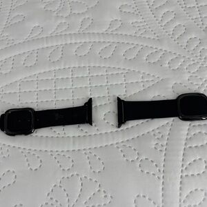 Black Silicone Apple Watch Bands (Pair)